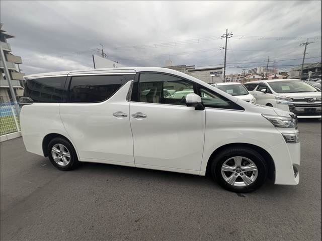 صورة 6 لـ 2019 Toyota VELLFIRE