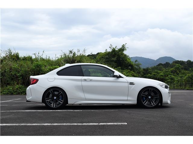 2016 BMW M2 — миниатюра 22