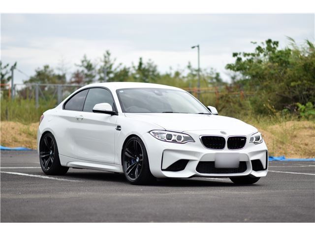 صورة 8 لـ 2016 BMW M2