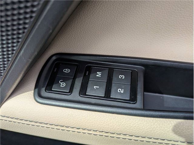 2015 Jaguar XE — миниатюра 16