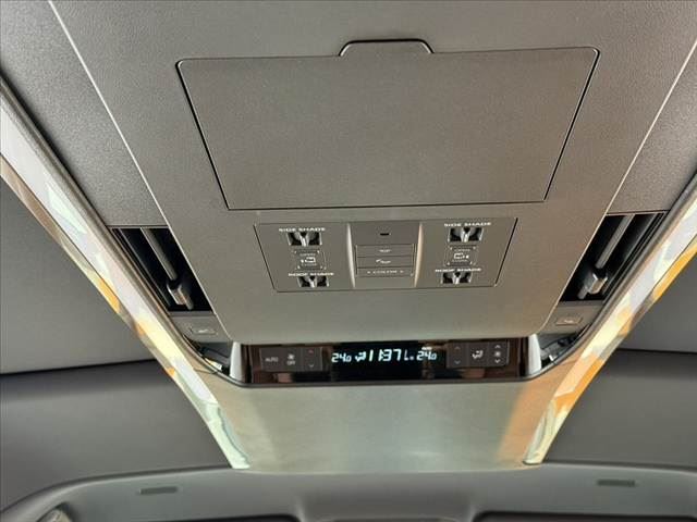 2025 Toyota VELLFIRE 缩略图 24