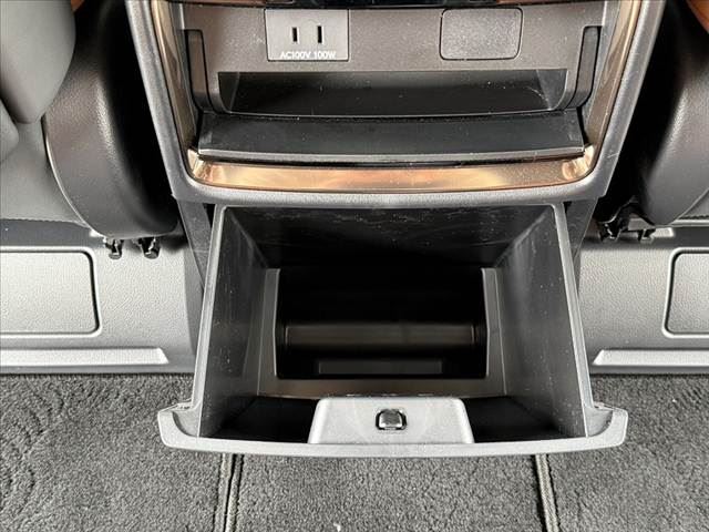 2025 Toyota VELLFIRE 缩略图 26