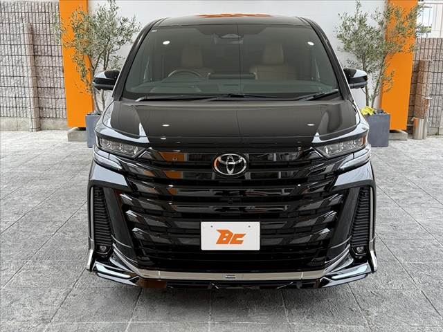 2025 Toyota VELLFIRE photo 9