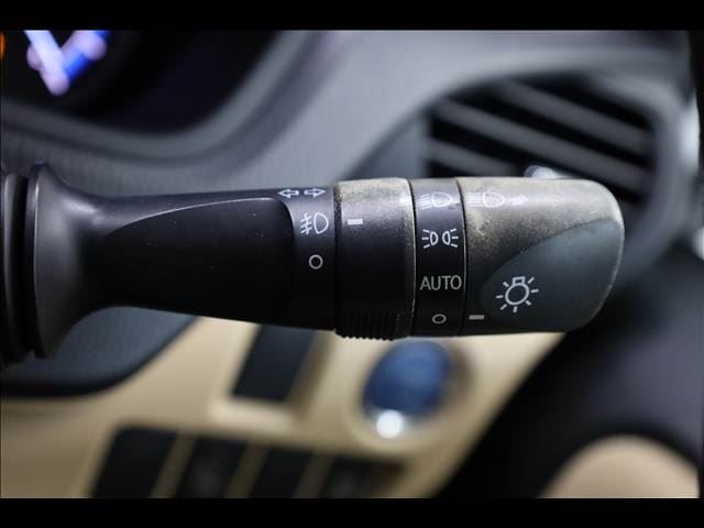 2014 Toyota NOAH 缩略图 15