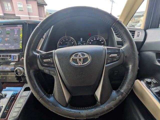 صورة 14 لـ 2017 Toyota VELLFIRE