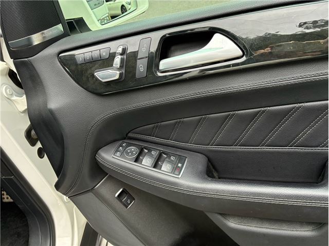 صورة مصغرة 40 لـ 2016 Mercedes-BENZ GLE