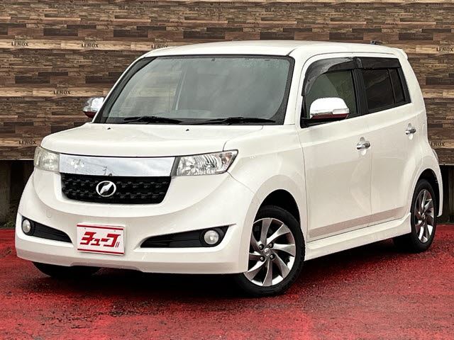 2013 Toyota BB — фото 1