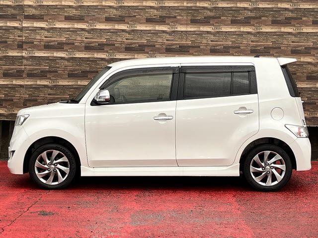 2013 Toyota BB — миниатюра 24