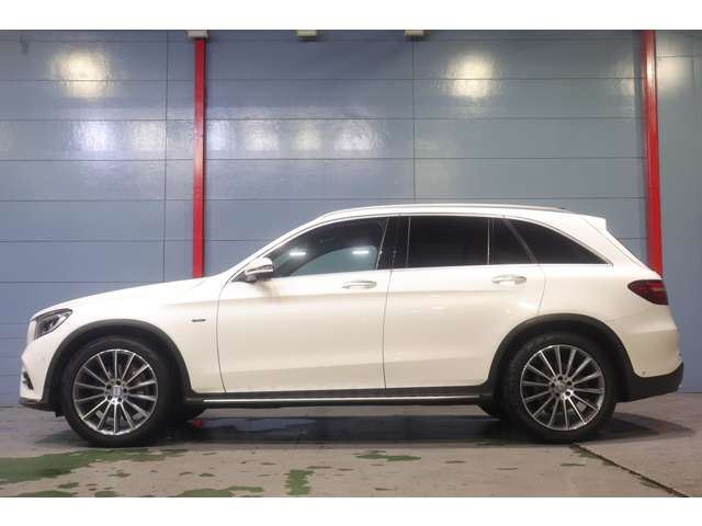 2016 Mercedes-BENZ GLC — миниатюра 33