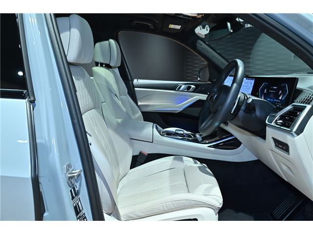 2024 BMW X7 缩略图 14