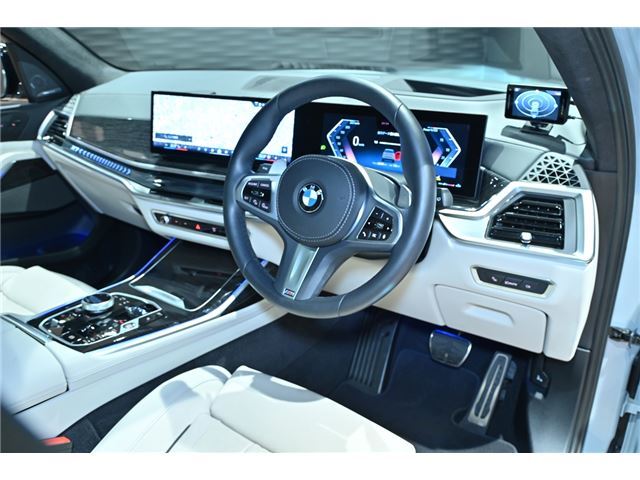 2024 BMW X7 缩略图 13