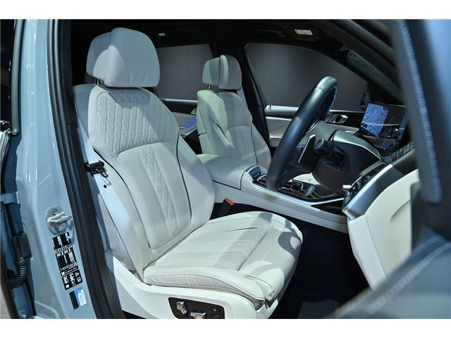 2024 BMW X7 缩略图 22