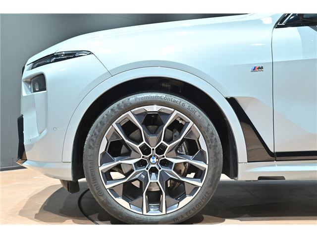 2024 BMW X7 缩略图 46