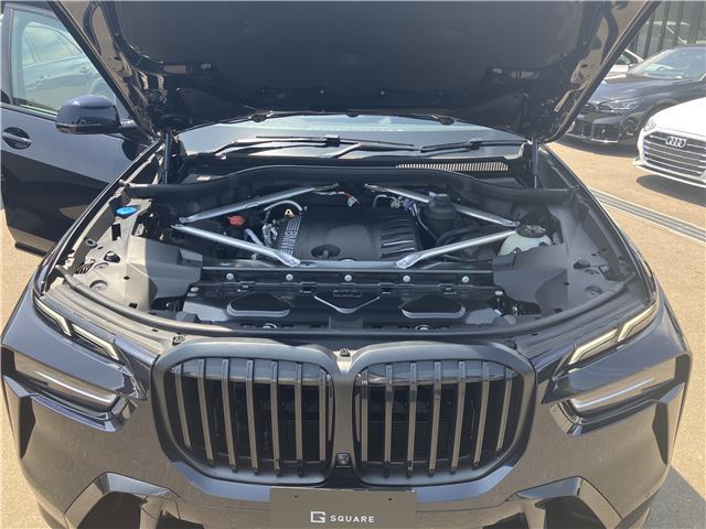 2023 BMW X7 缩略图 74