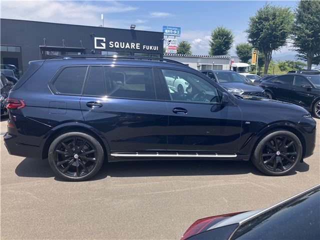 2023 BMW X7 照片 8