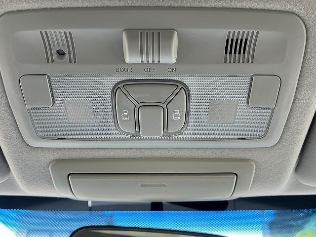 صورة مصغرة 23 لـ 2013 Toyota ESTIMA