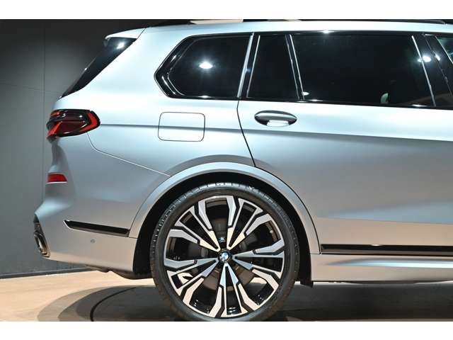 2024 BMW X7 缩略图 25