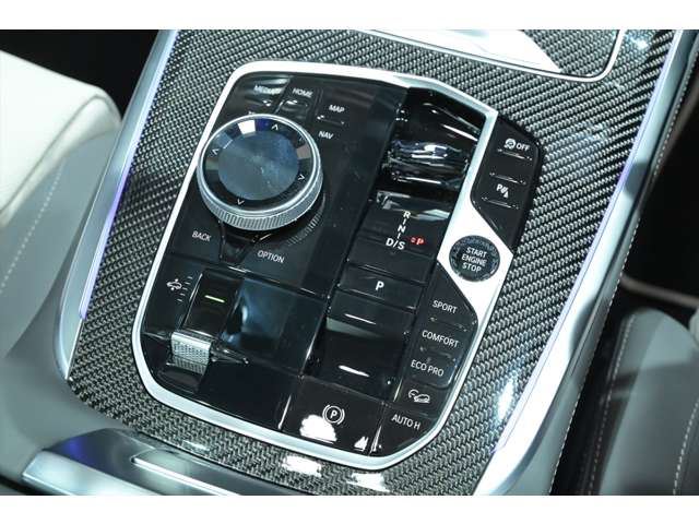 2024 BMW X7 缩略图 48