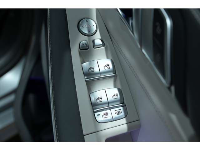 2024 BMW X7 缩略图 62