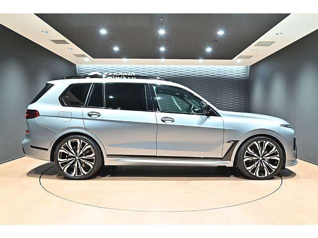 2024 BMW X7 照片 10