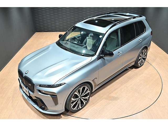 2024 BMW X7 照片 8