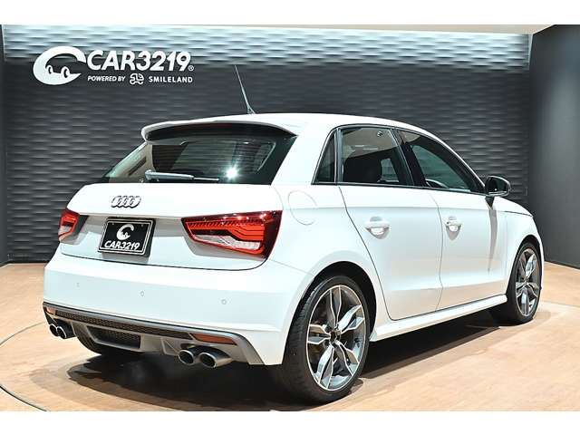 2015 AUDI S1 SPORTBACK — фото 4