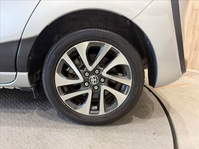 2016 Toyota SIENTA — миниатюра 29
