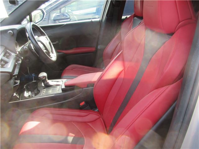 صورة 5 لـ 2018 Lexus UX