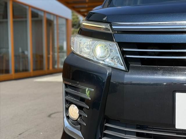 2015 Toyota VOXY — миниатюра 34
