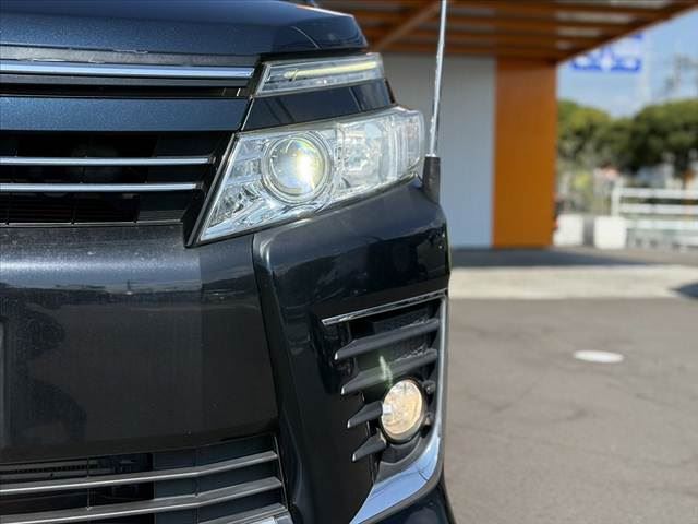 2015 Toyota VOXY — миниатюра 35