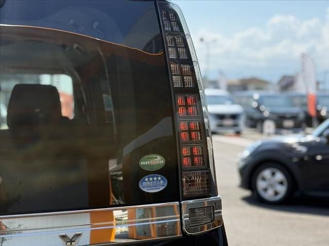 2015 Toyota VOXY — миниатюра 37