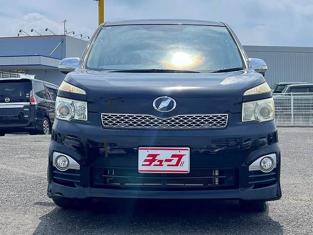 صورة مصغرة 3 لـ 2012 Toyota VOXY