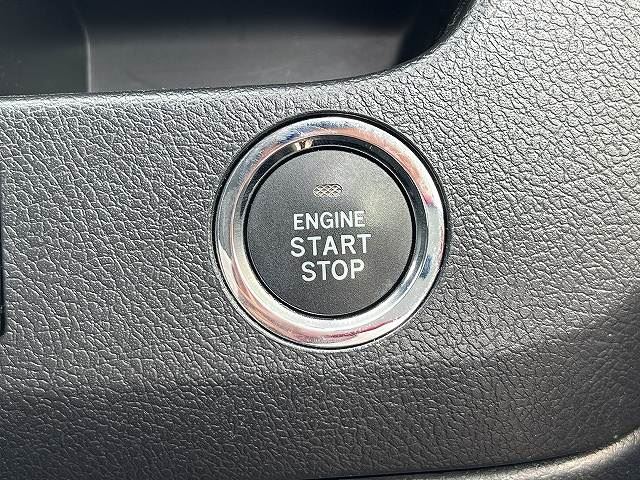 صورة مصغرة 22 لـ 2012 Toyota VOXY
