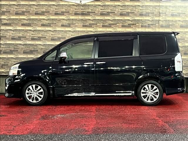 صورة مصغرة 8 لـ 2013 Toyota VOXY