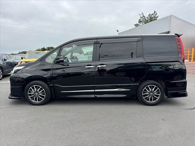 صورة مصغرة 11 لـ 2016 Toyota NOAH