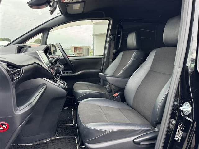 صورة مصغرة 17 لـ 2016 Toyota NOAH