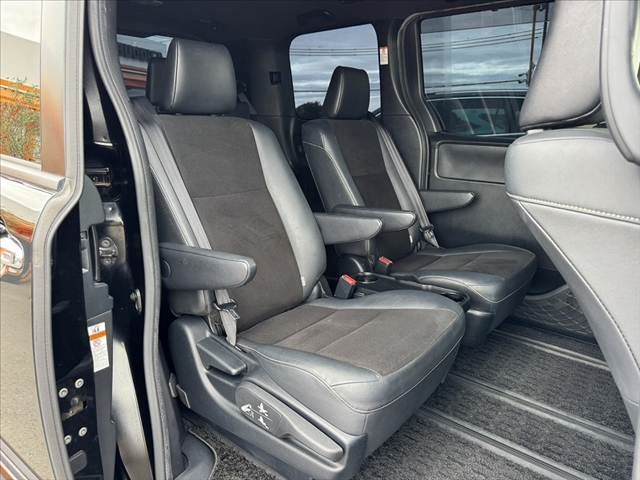 صورة مصغرة 20 لـ 2016 Toyota NOAH