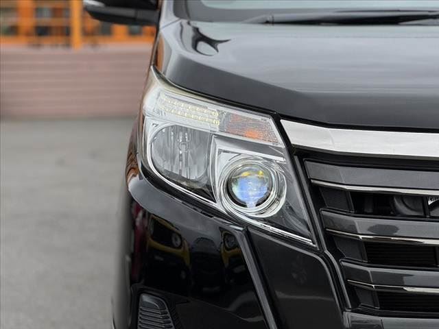 صورة مصغرة 33 لـ 2016 Toyota NOAH