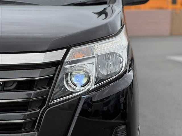 صورة مصغرة 34 لـ 2016 Toyota NOAH