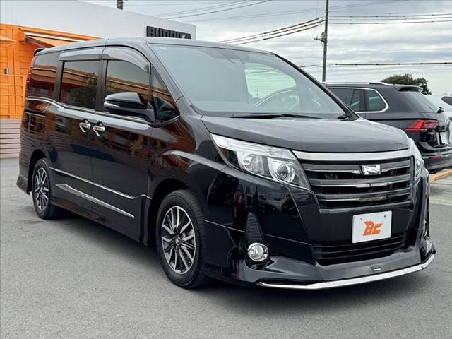صورة 8 لـ 2016 Toyota NOAH