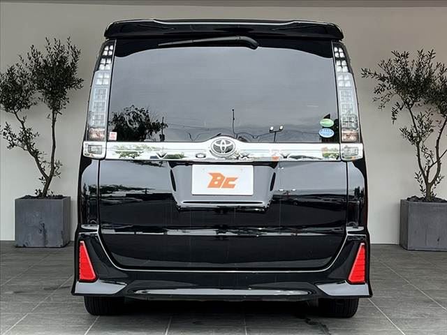 2014 Toyota VOXY — миниатюра 14
