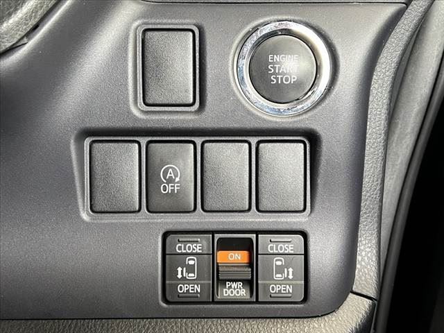 صورة 5 لـ 2014 Toyota VOXY