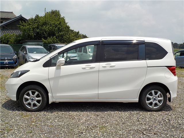 2008 Honda FREED — фото 9