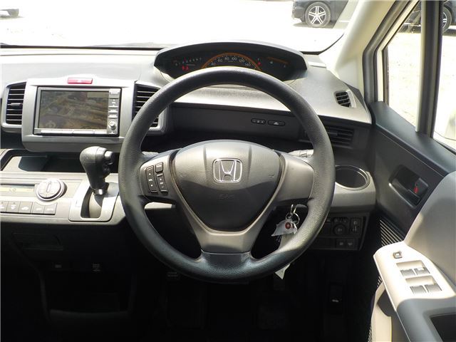 2008 Honda FREED — миниатюра 30