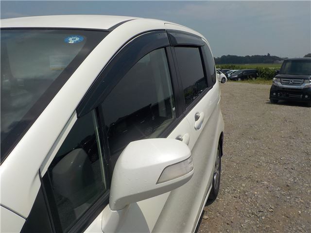 2008 Honda FREED — миниатюра 45