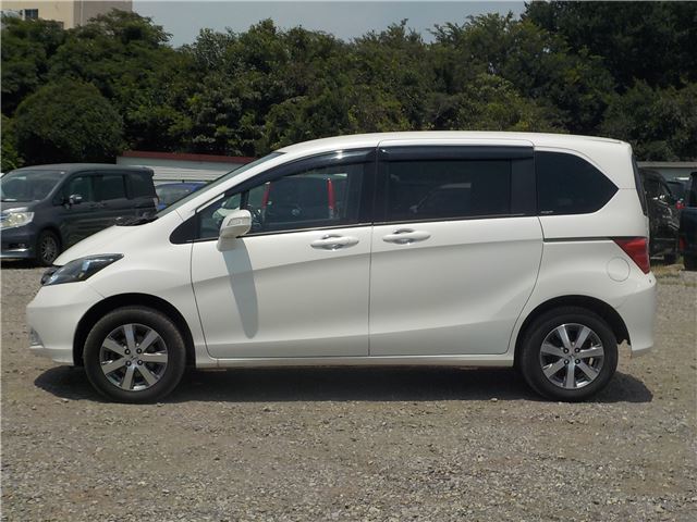 2008 Honda FREED — миниатюра 8