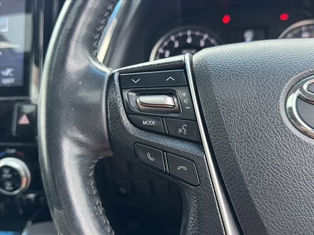 صورة مصغرة 28 لـ 2015 Toyota VELLFIRE