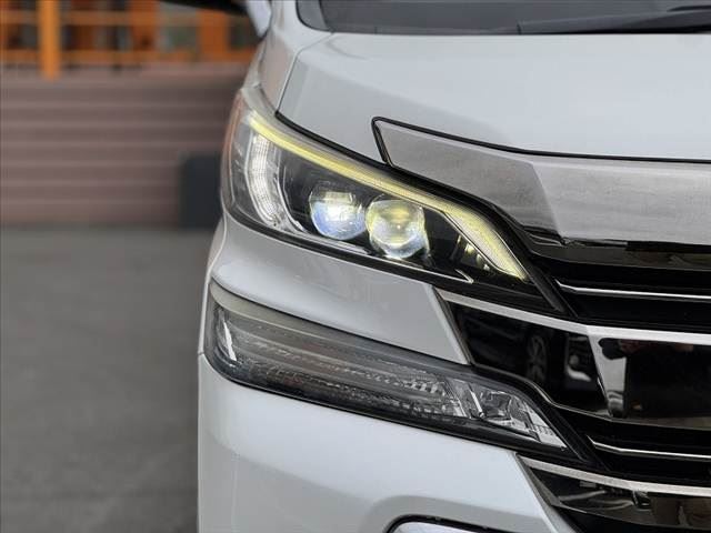 صورة مصغرة 33 لـ 2015 Toyota VELLFIRE