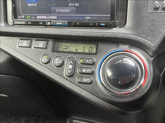 صورة مصغرة 21 لـ 2013 Toyota AQUA