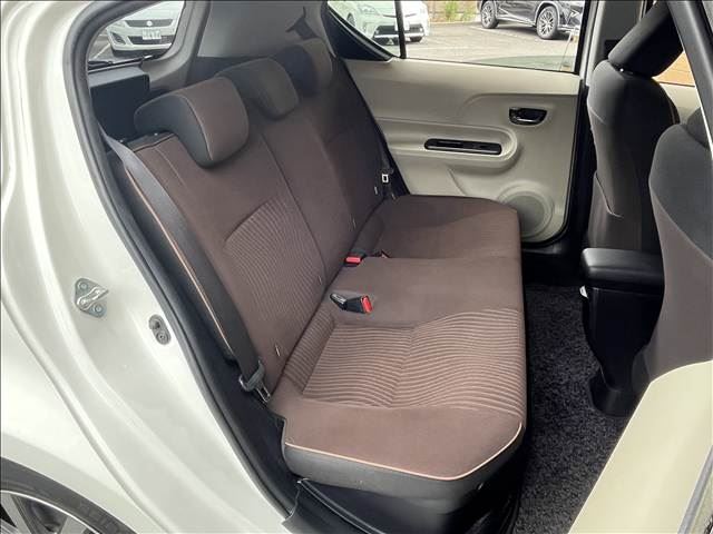 صورة مصغرة 28 لـ 2013 Toyota AQUA